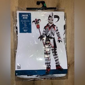 Kids Halloween Costume - Black and White